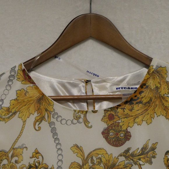 NEW Nygard Women's Missy Gold Baroque Blouse with Pleated Bell Sleeves SZ SMALL - Picture 3 of 10